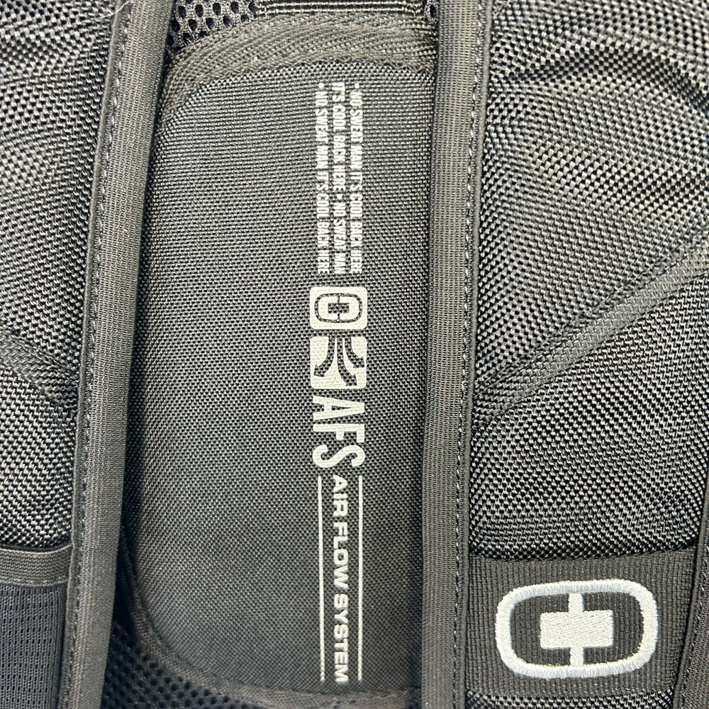 OGIO Mercur Laptop Backpack – Black | Wilson & Company Edition | PRISTINE - Picture 3 of 11